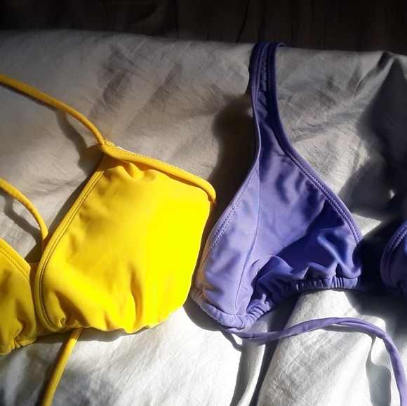 👙2 for 1 Bikini Tops👙 - Picture 1 of 4